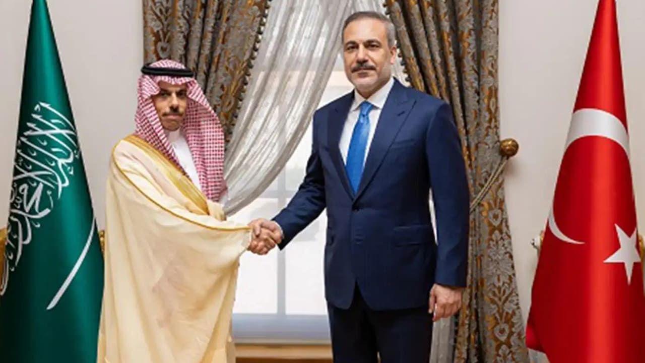 Bakan Fidan, Suudi Arabistanlı mevkidaşıyla telefonda görüştü