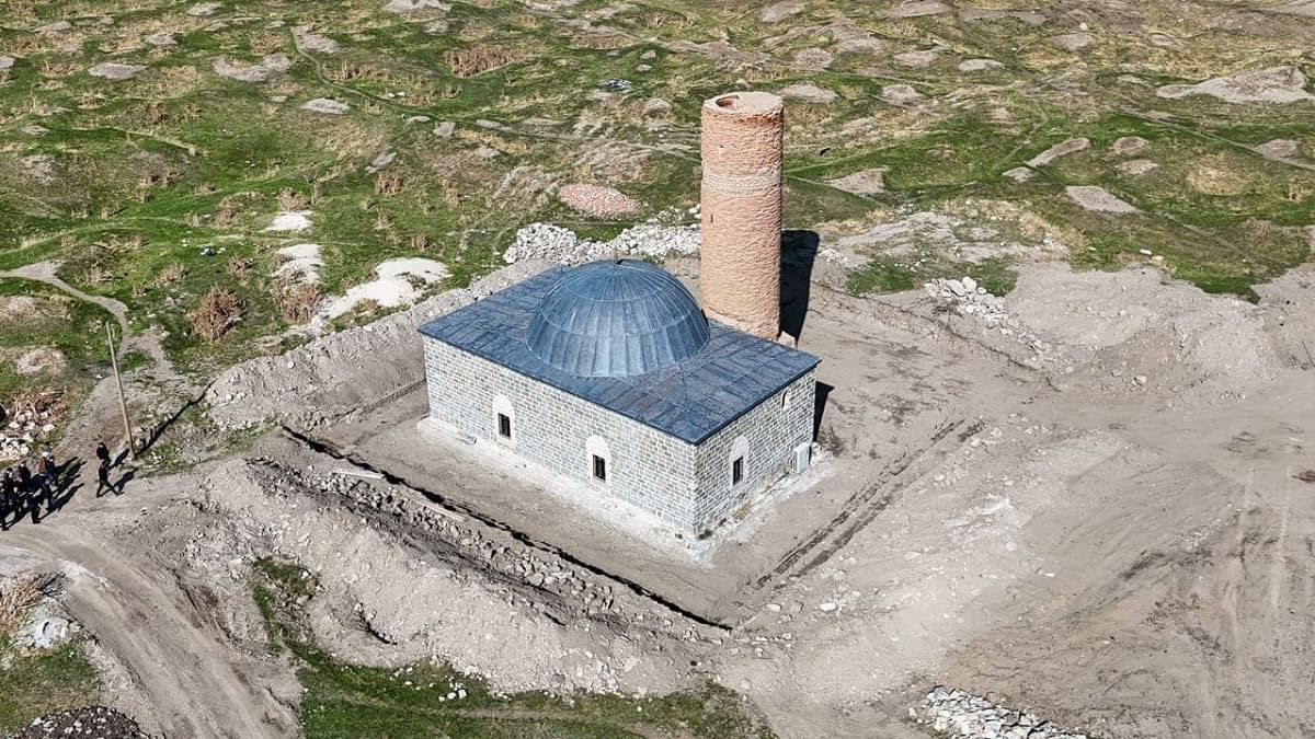 Eski Van Şehri Tarihi Mirasına Yeniden Kavuşuyor (6)