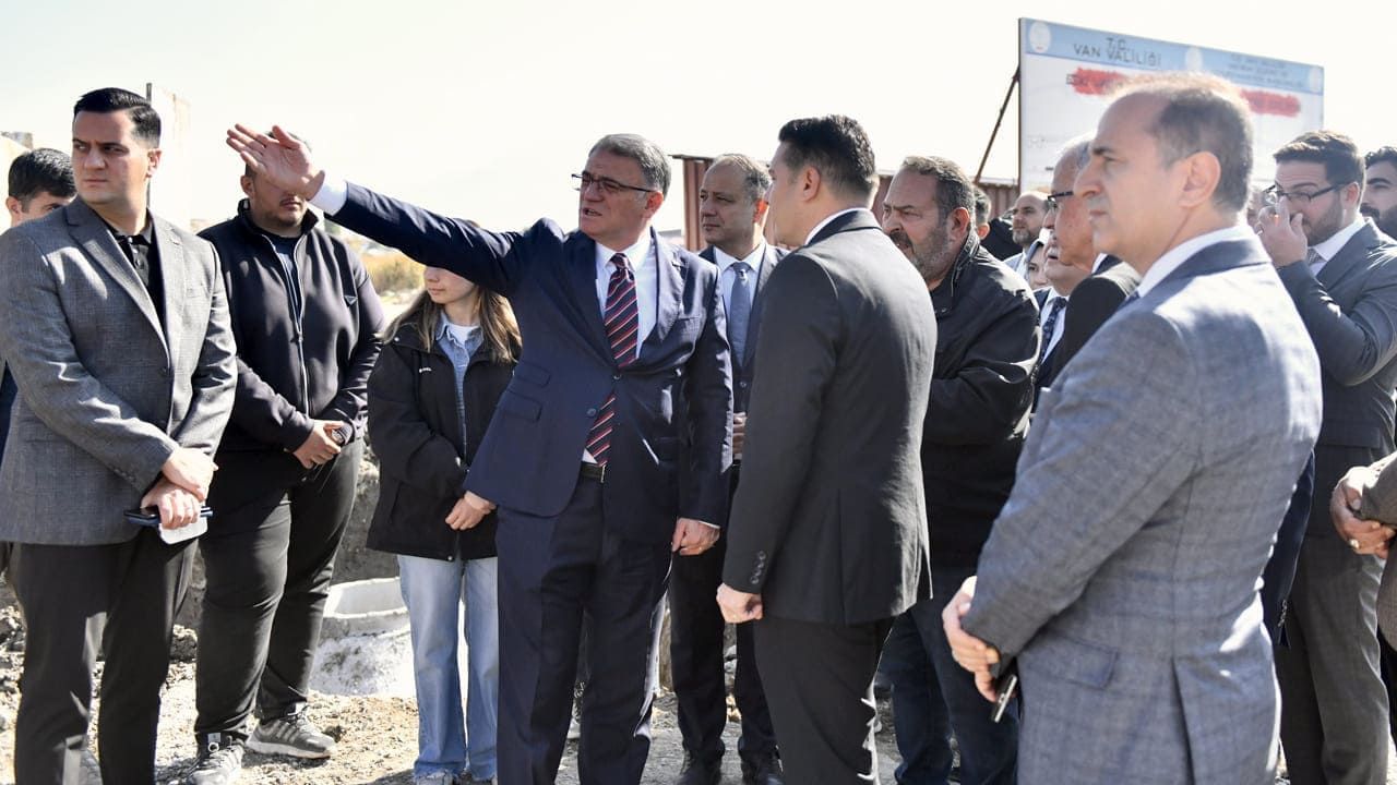 Eski Van Şehri Tarihi Mirasına Yeniden Kavuşuyor (7)