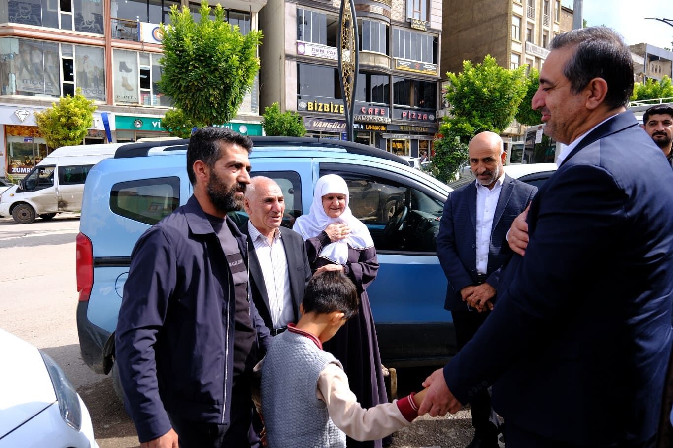 Hüda Par Milletvekili Ramanlı Şemdinli’yi Ziyaret Etti (18)