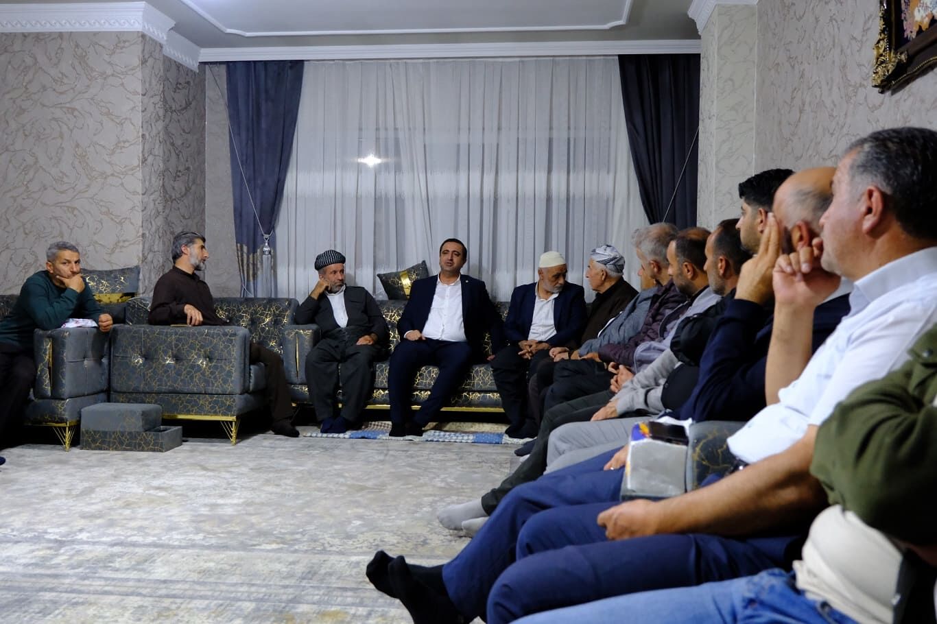 Hüda Par Milletvekili Ramanlı Şemdinli’yi Ziyaret Etti (7)
