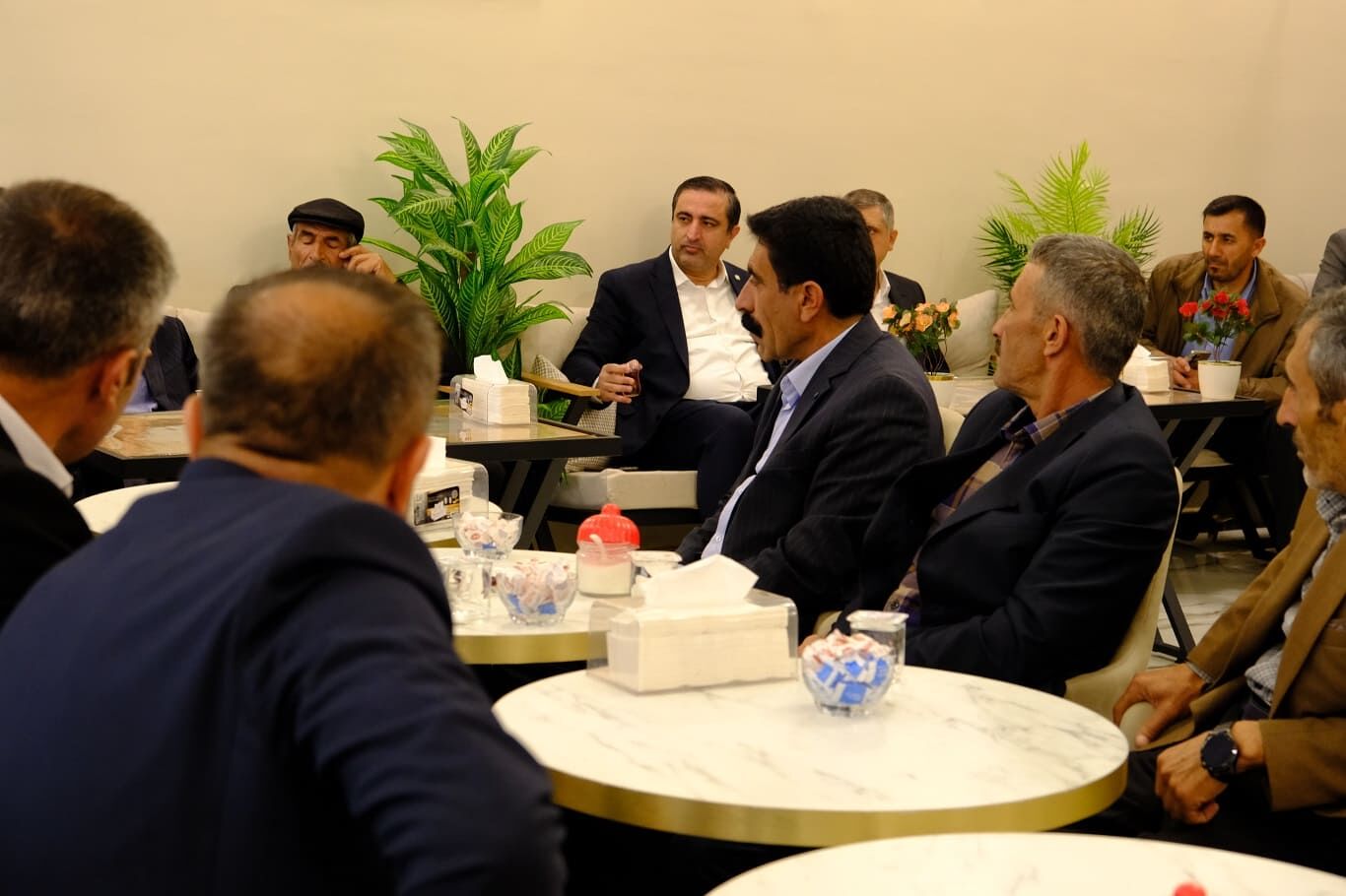 Hüda Par Milletvekili Serkan Ramanlı Yüksekova’da Temaslarda Bulundu (19)