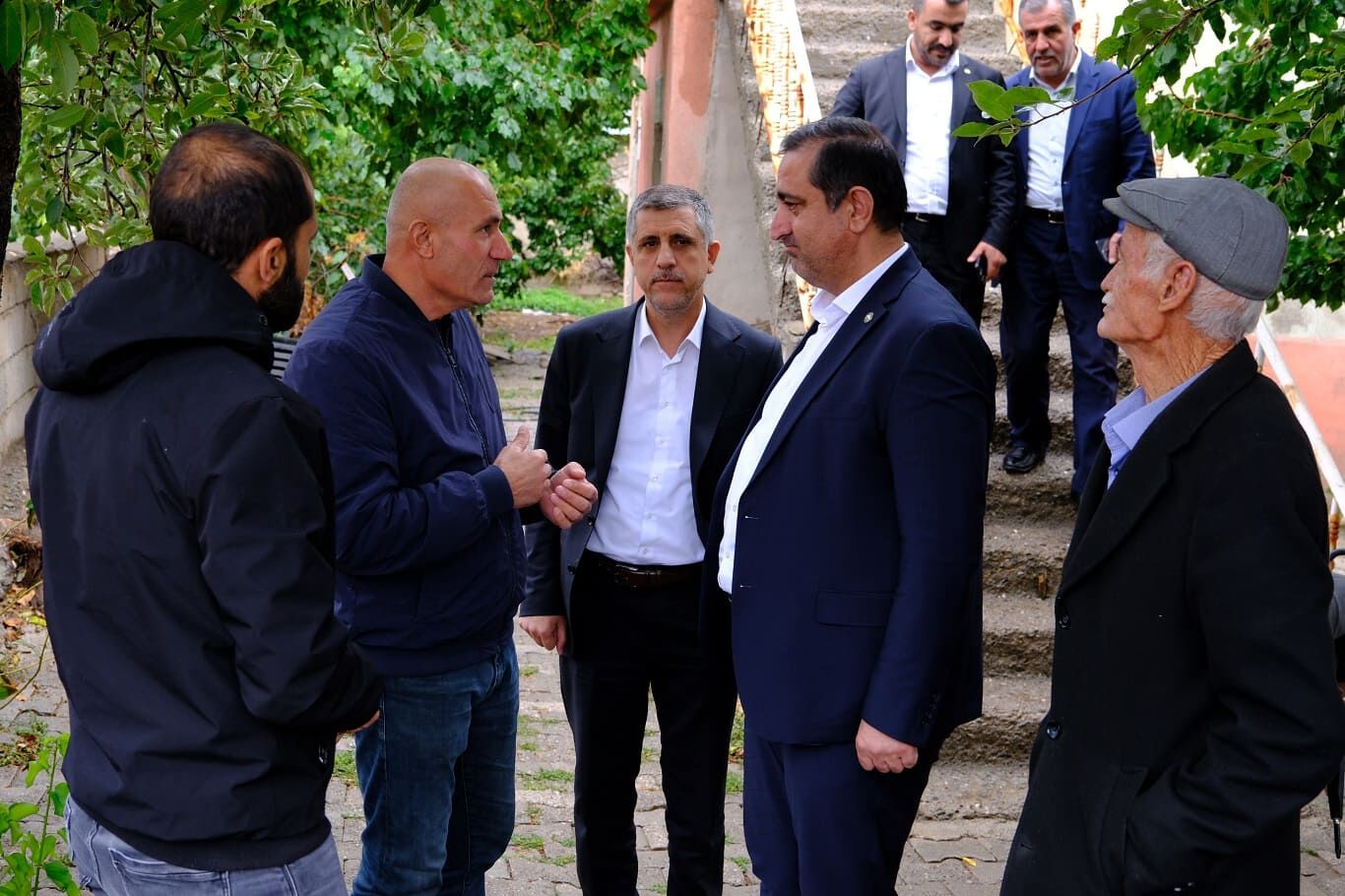 Hüda Par Milletvekili Serkan Ramanlı Yüksekova’da Temaslarda Bulundu (25)