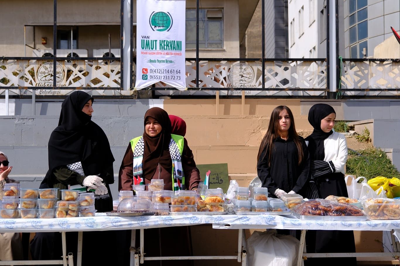 Hüda Par Milletvekili Serkan Ramanlı Yüksekova’da Temaslarda Bulundu (5)