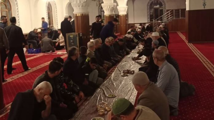 Tuşba'da Sabah Namazı Buluşması