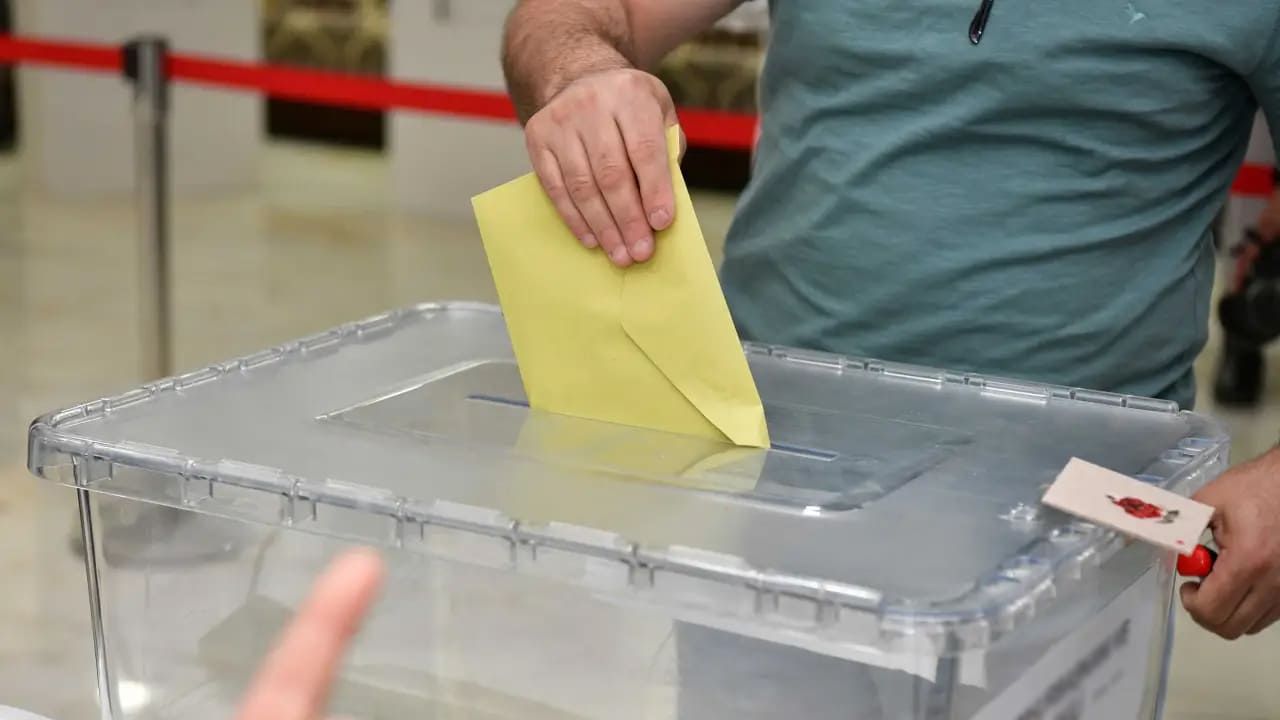 Van Tso’da Seçim Heyecanı Başladı! Üyeler Oy Kullanmaya Başladı (2)