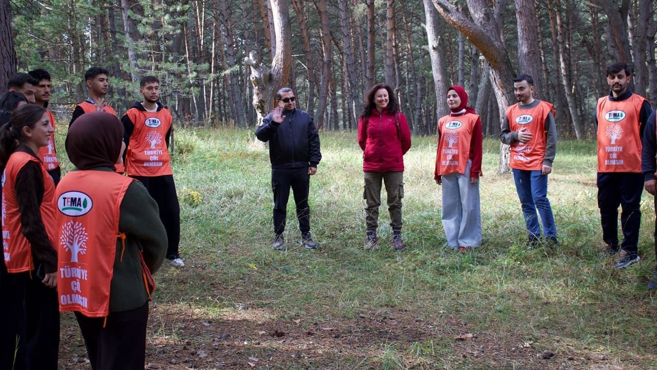 Van Ve Ardahan’da Okuyan Gençler Doğa Için Buluştu (1)