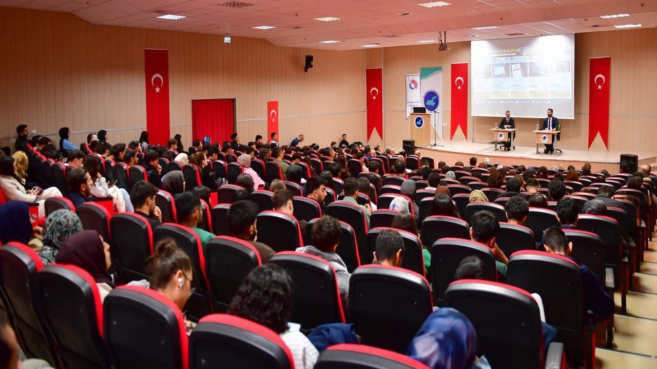 Van YYÜ’de öğrencilere yasa dışı bahis ve kumar uyarısı!
