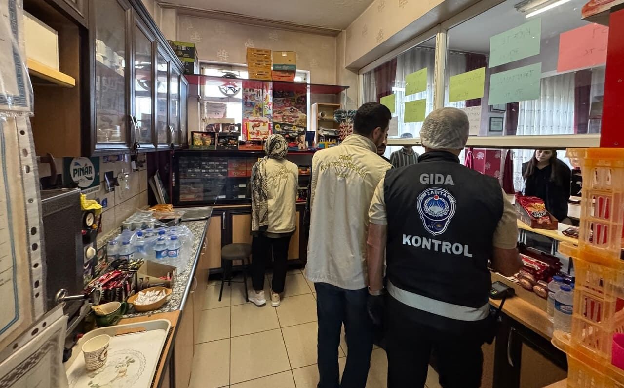 Van’da Okul Kantinleri Denetlendi! (2)