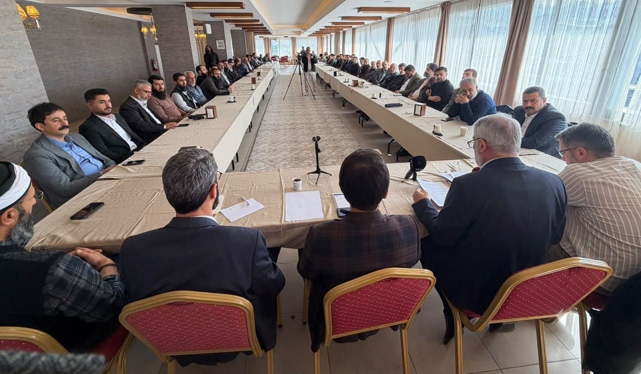 Van’da Sosyal Depremler Ve Toplumsal Sorunlar Ele Alındı (1)