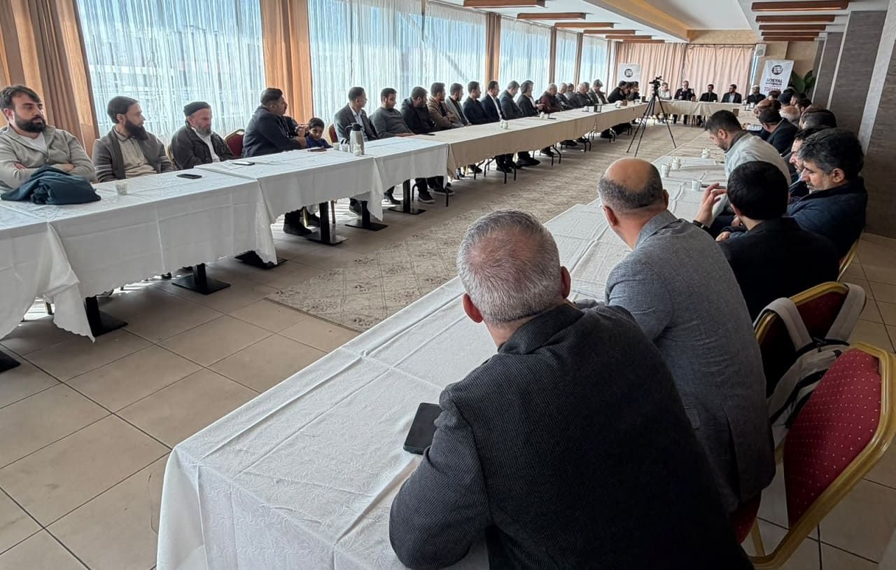Van’da Sosyal Depremler Ve Toplumsal Sorunlar Ele Alındı (3)