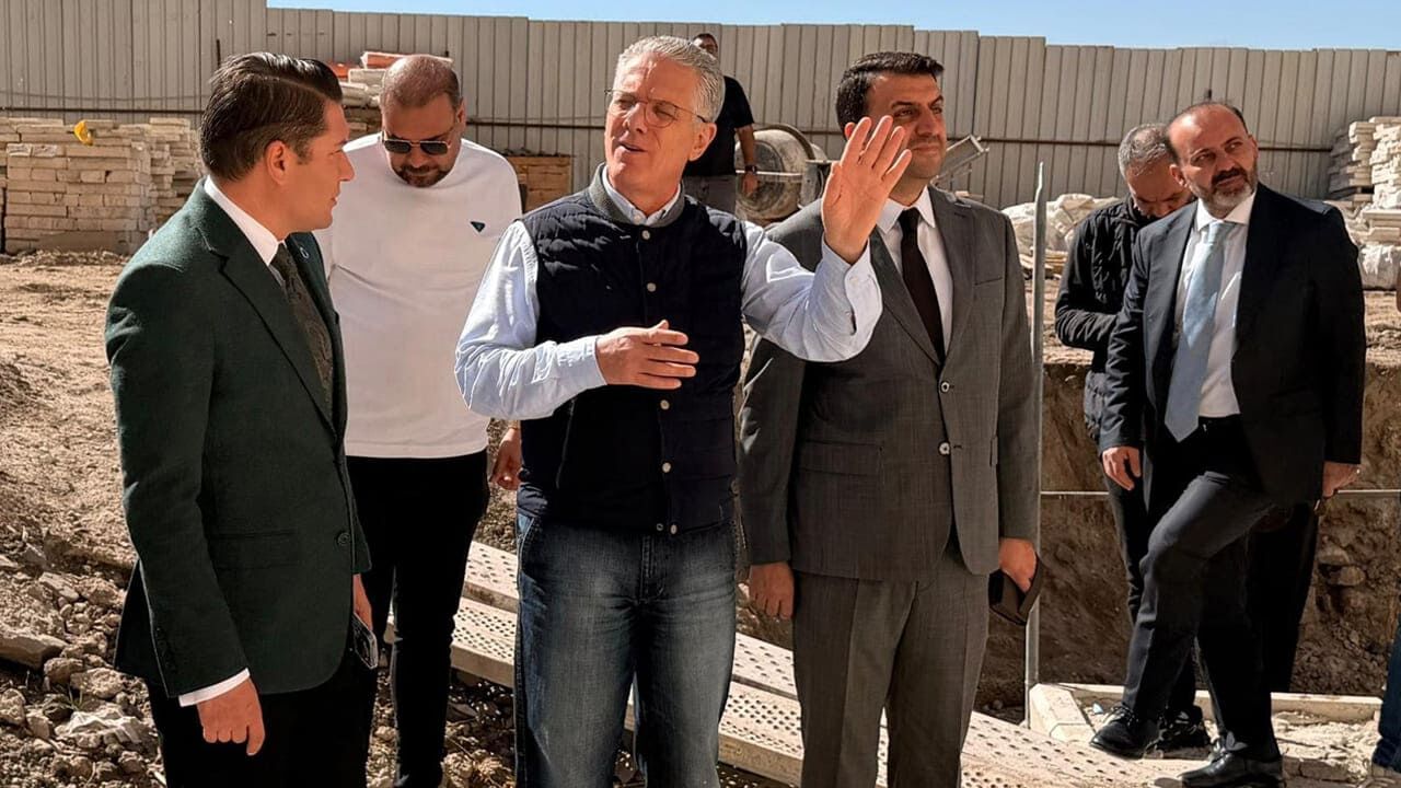 Van’da Tarihi Miri Ambarı’nda Restorasyon Çalışmaları Yerinde Incelendi (3)