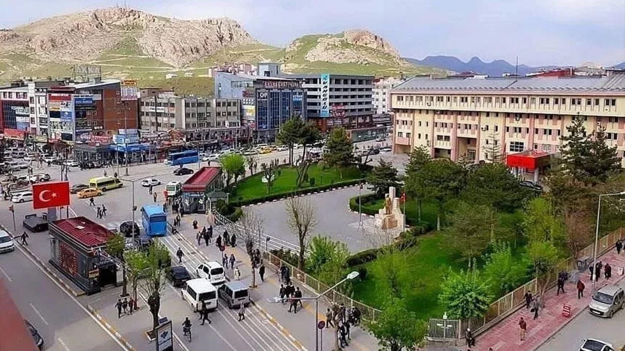 Van’ın Valilik Hizmetleri Karnesi Belli Oldu (2)