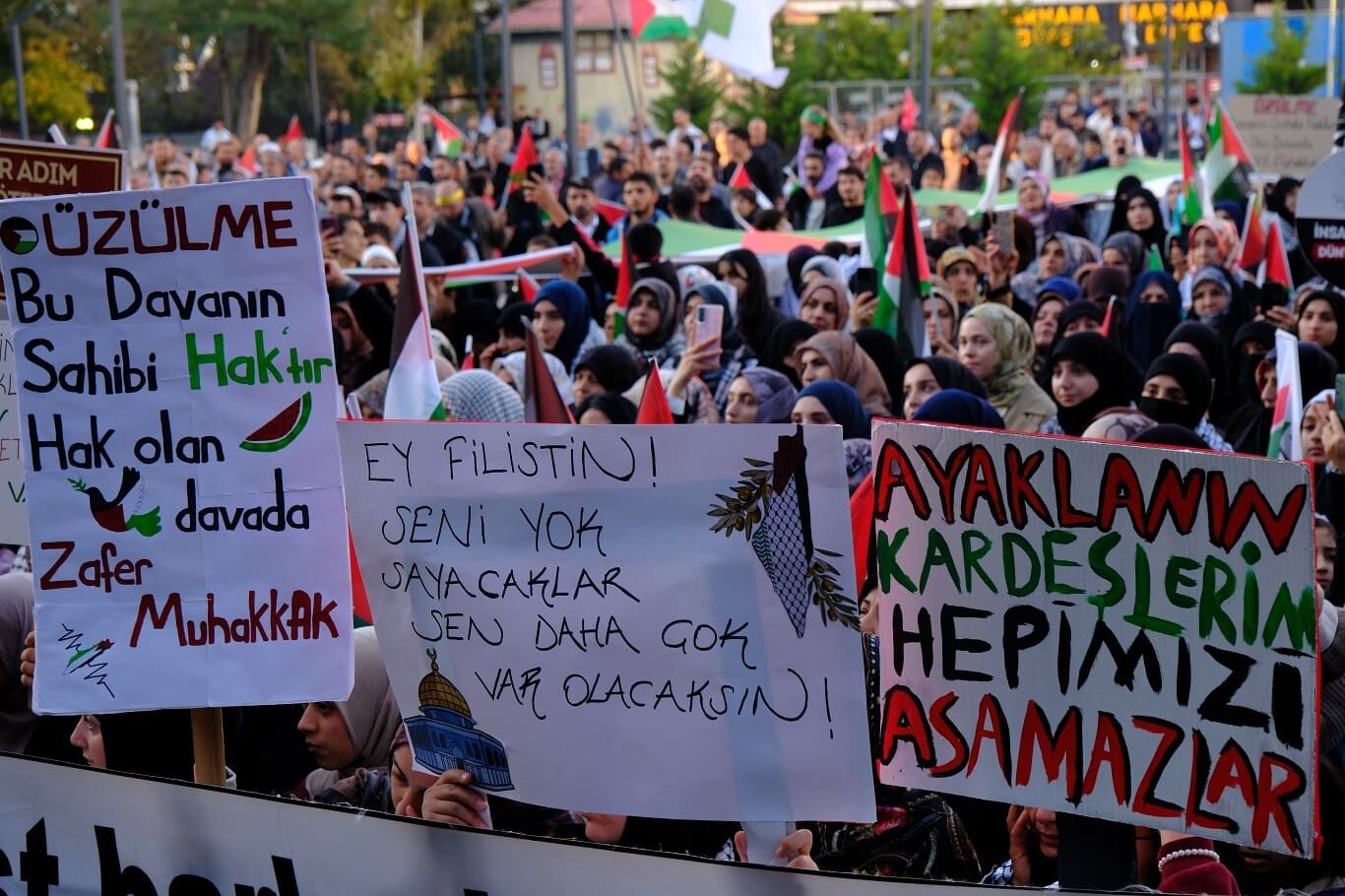 Vanlılar Aksa Tufanı'nın 3'Üncü Yıldönümünde Gazze Için Meydanlardaydı (22)